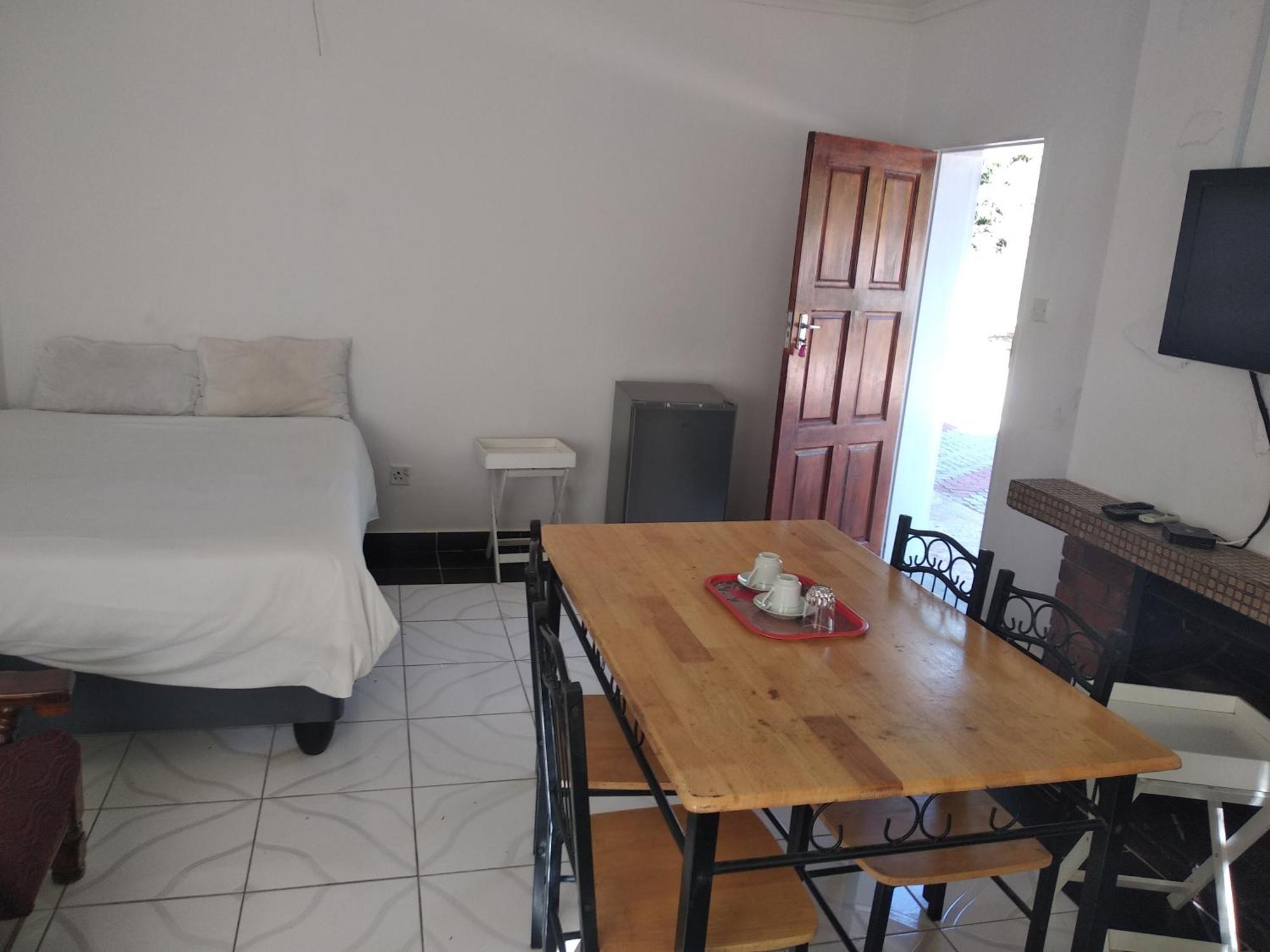 Brackendene Lodge Gaborone Exteriör bild