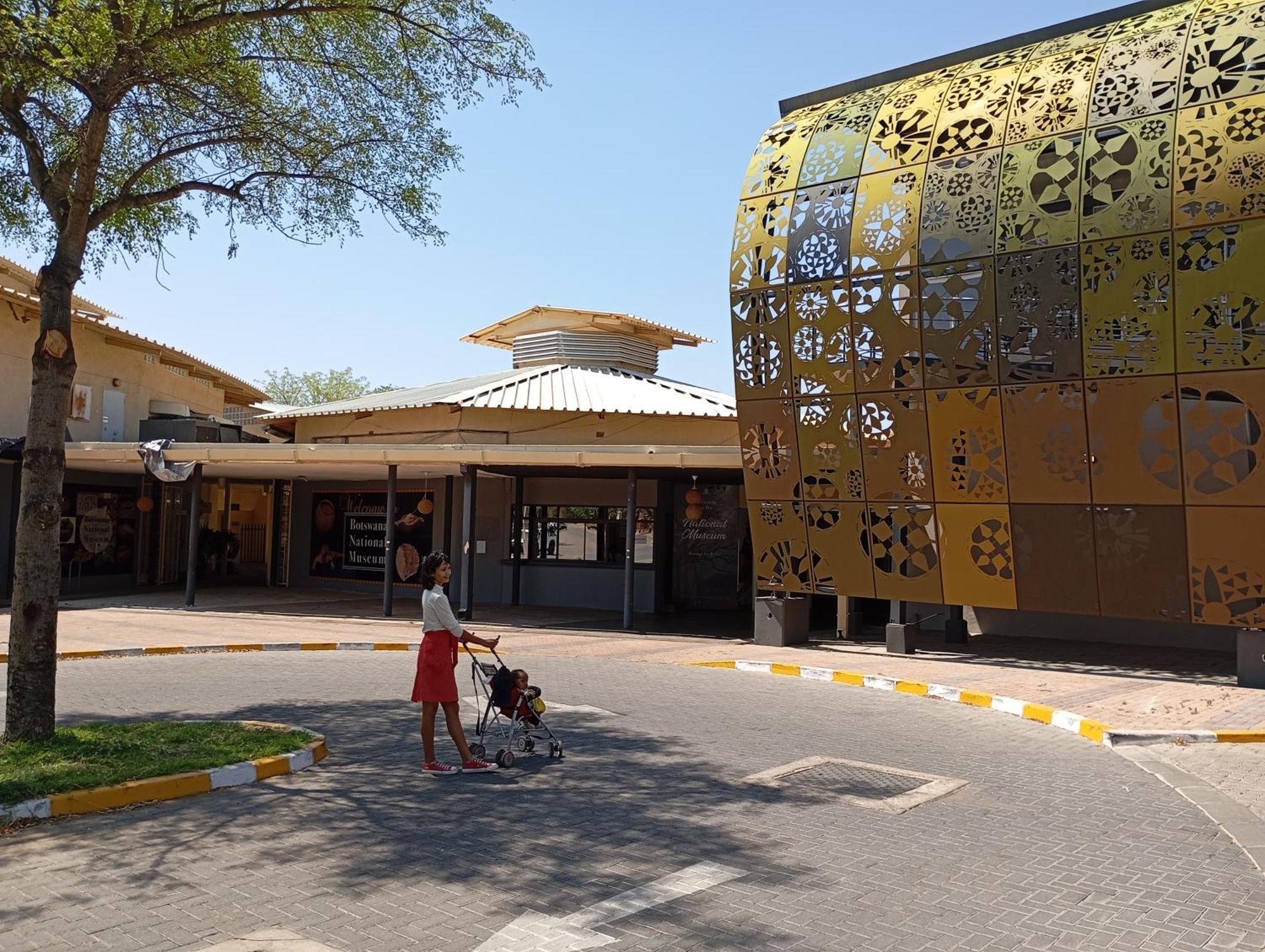 Brackendene Lodge Gaborone Exteriör bild